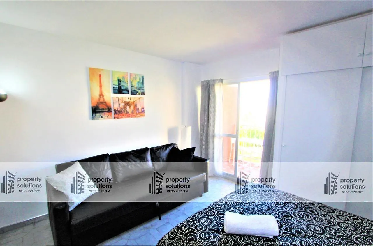 427 Estudio En Minerva Apartamentos -Vista Al Jardin - Piscina Y Playa Benalmadena 0*,  Spain